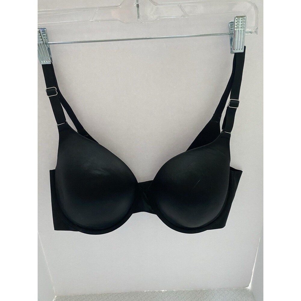 Lot of 2 Secret Treasures T-Shirt Bras 38D Black Beige Nude Underwire Smooth
